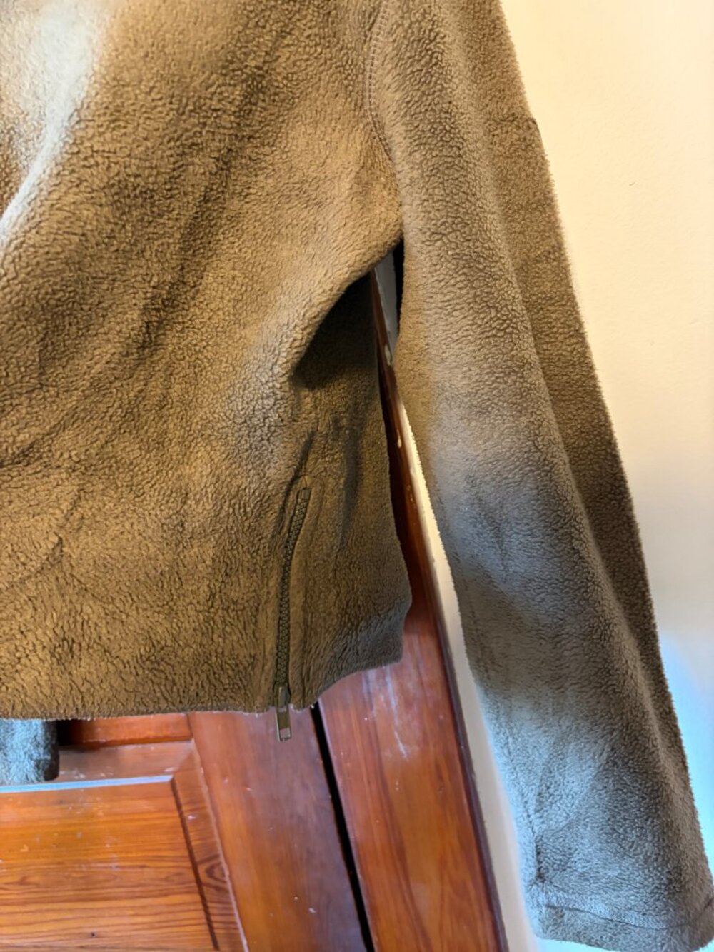 Vintage Ralph Lauren Long Sleeve V-Neck Side Zip Fleece Sweatshirt - Picture 3 of 6